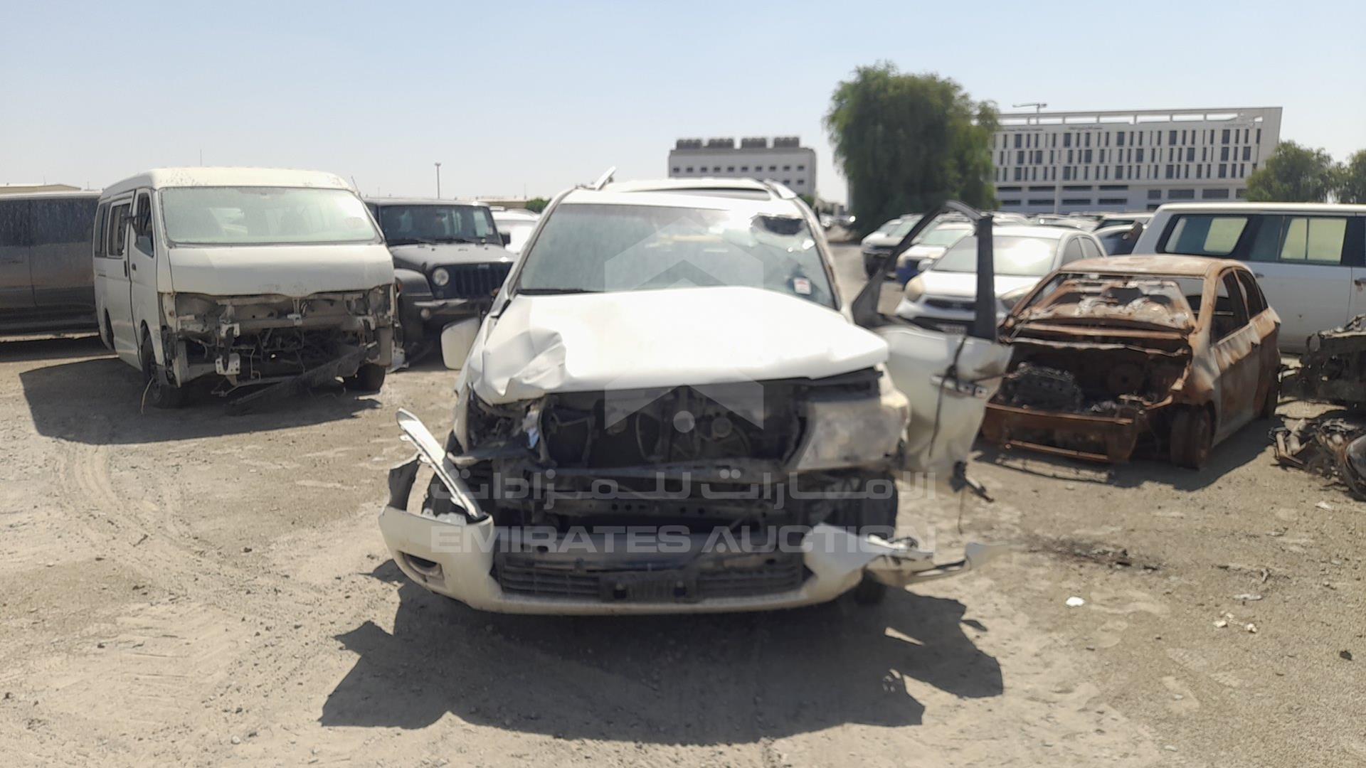 2015 TOYOTA LAND CRUISER VIN: JTMHU09J3F5102245