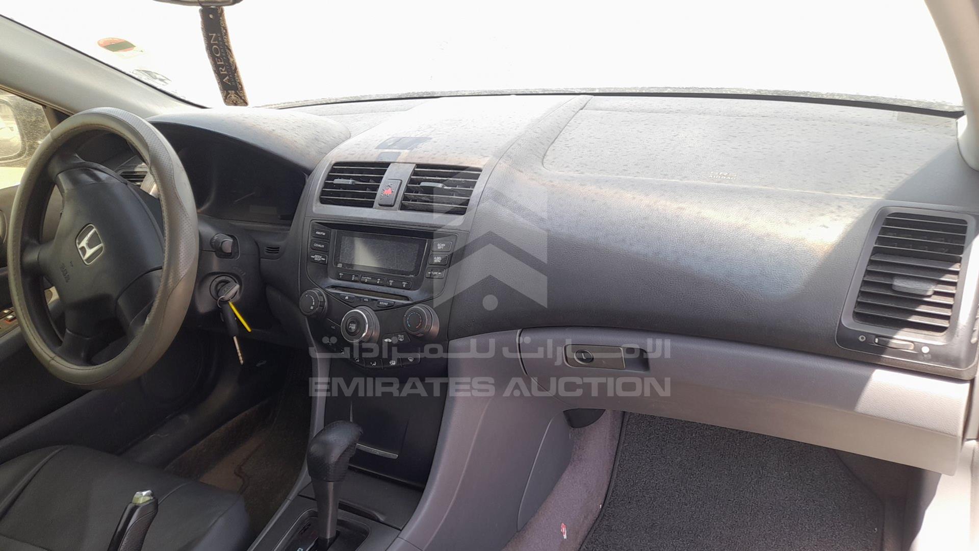 2006 HONDA ACCORD VIN: JHMCM56536C414672