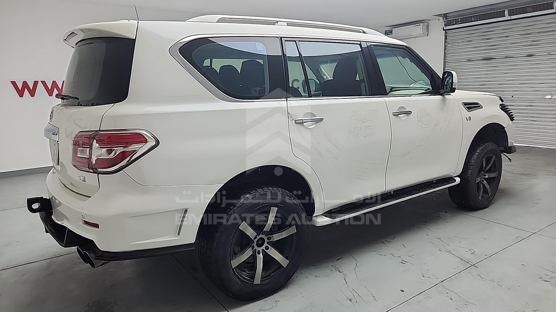 2016 NISSAN PATROL VIN: JN8AY2NY9G9145698