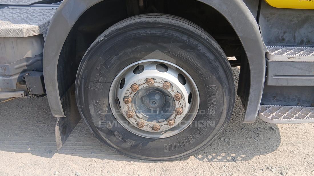 2009 Scania P 340 — Front Right Tyre — Photo 26