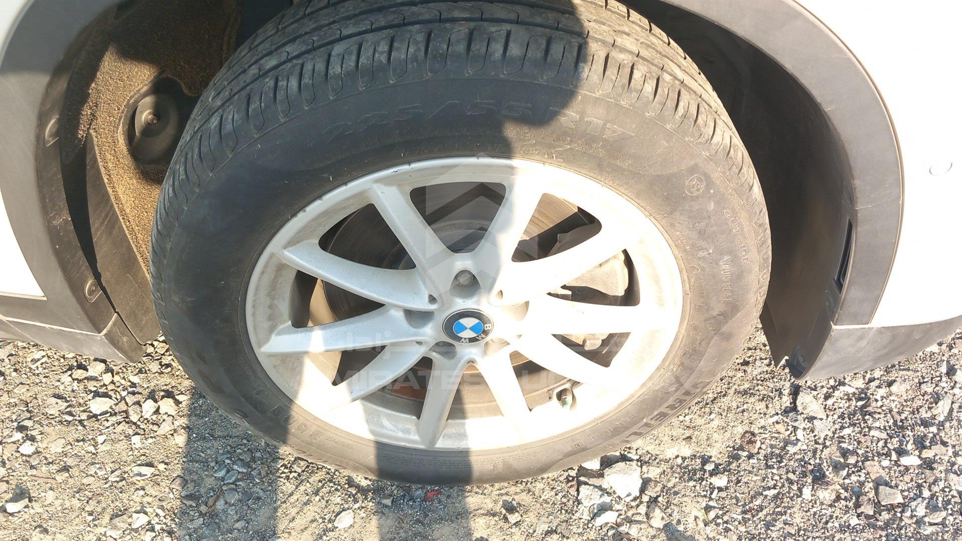 2016 BMW X1 VIN: WBAHS7109G5F56535
