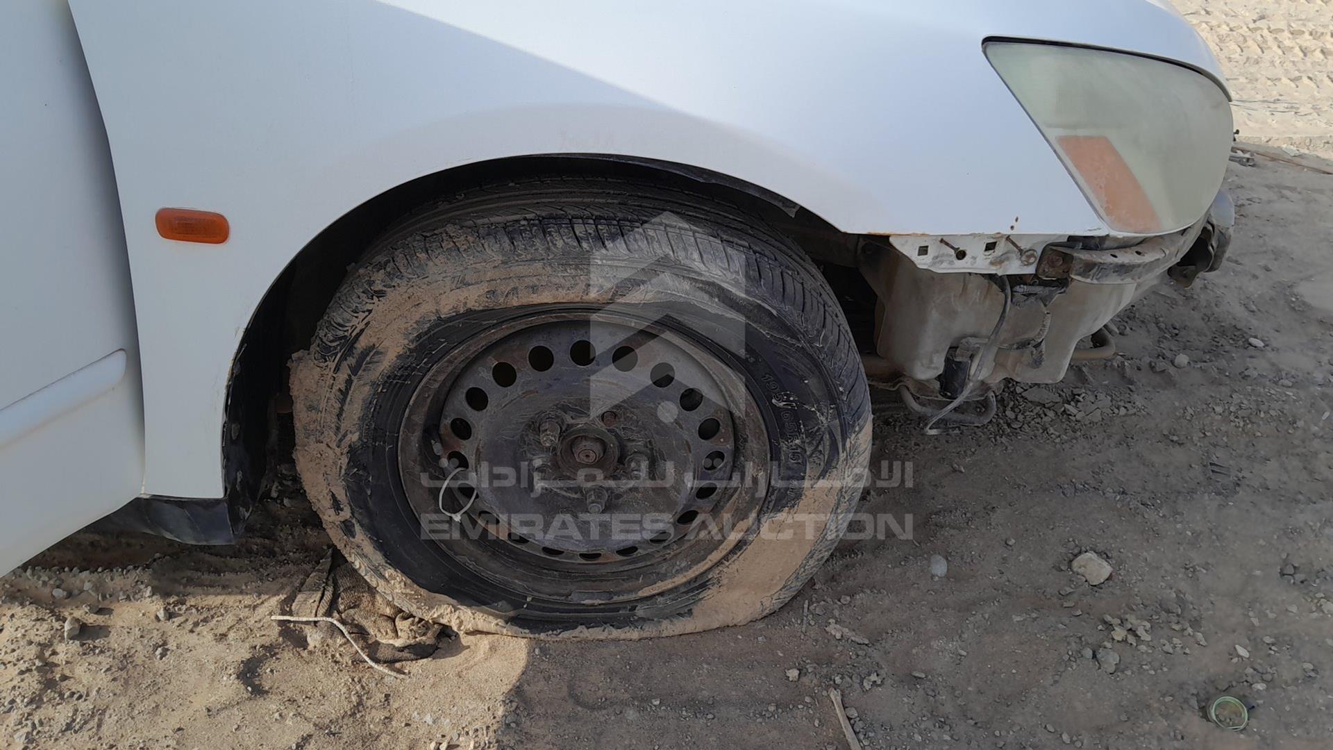 2004 HONDA ACCORD VIN: JHMCM565X4C412995