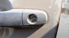 2005 Toyota Corolla - Scrap without document — Keys — Photo 5 — Thumbnail