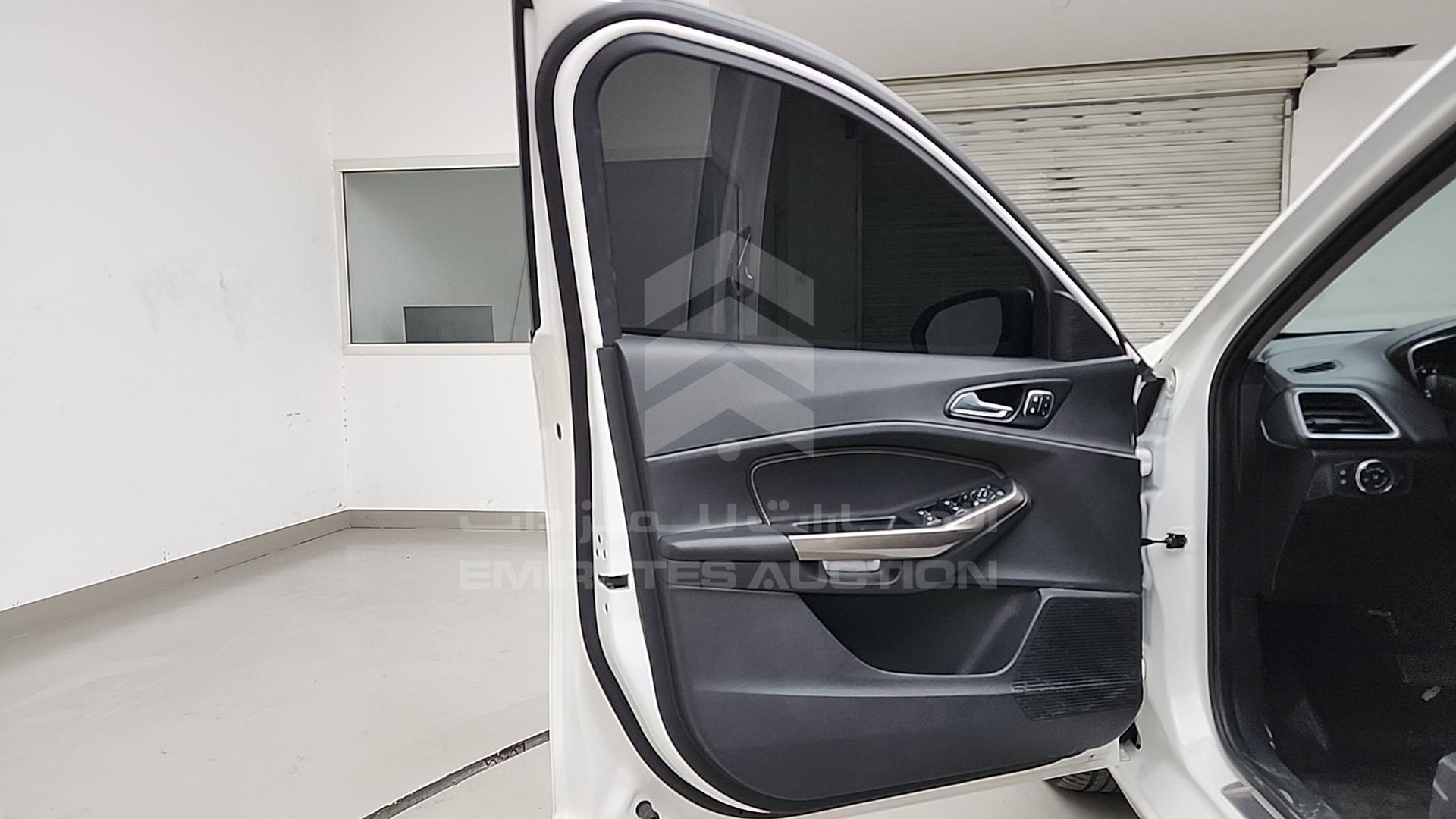 2020 FORD ESCORT VIN: LVSFFNFU0LSY55440