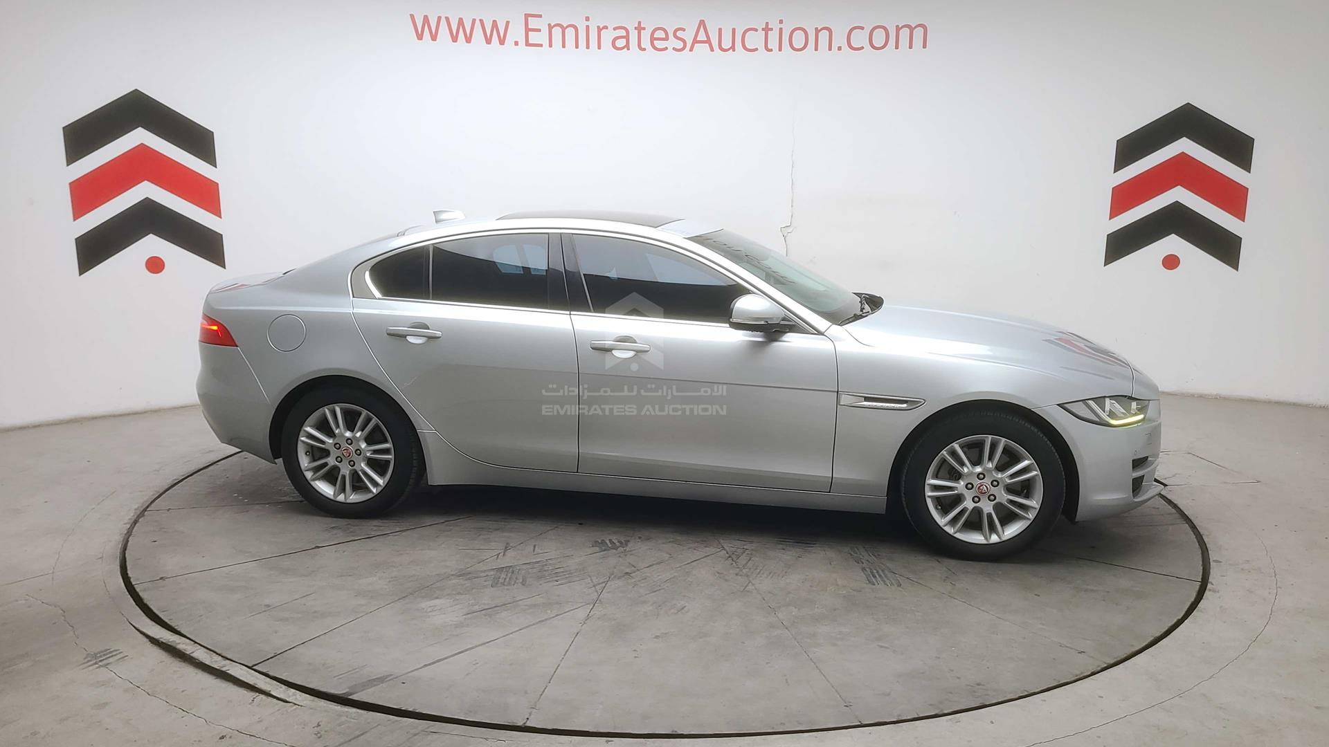 2017 JAGUAR XE VIN: SAJAB4BG6HA972158