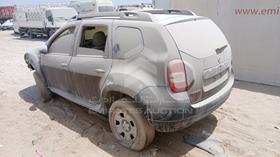 2016 Renault Duster — Rear Left Angle — Photo 6 — Thumbnail