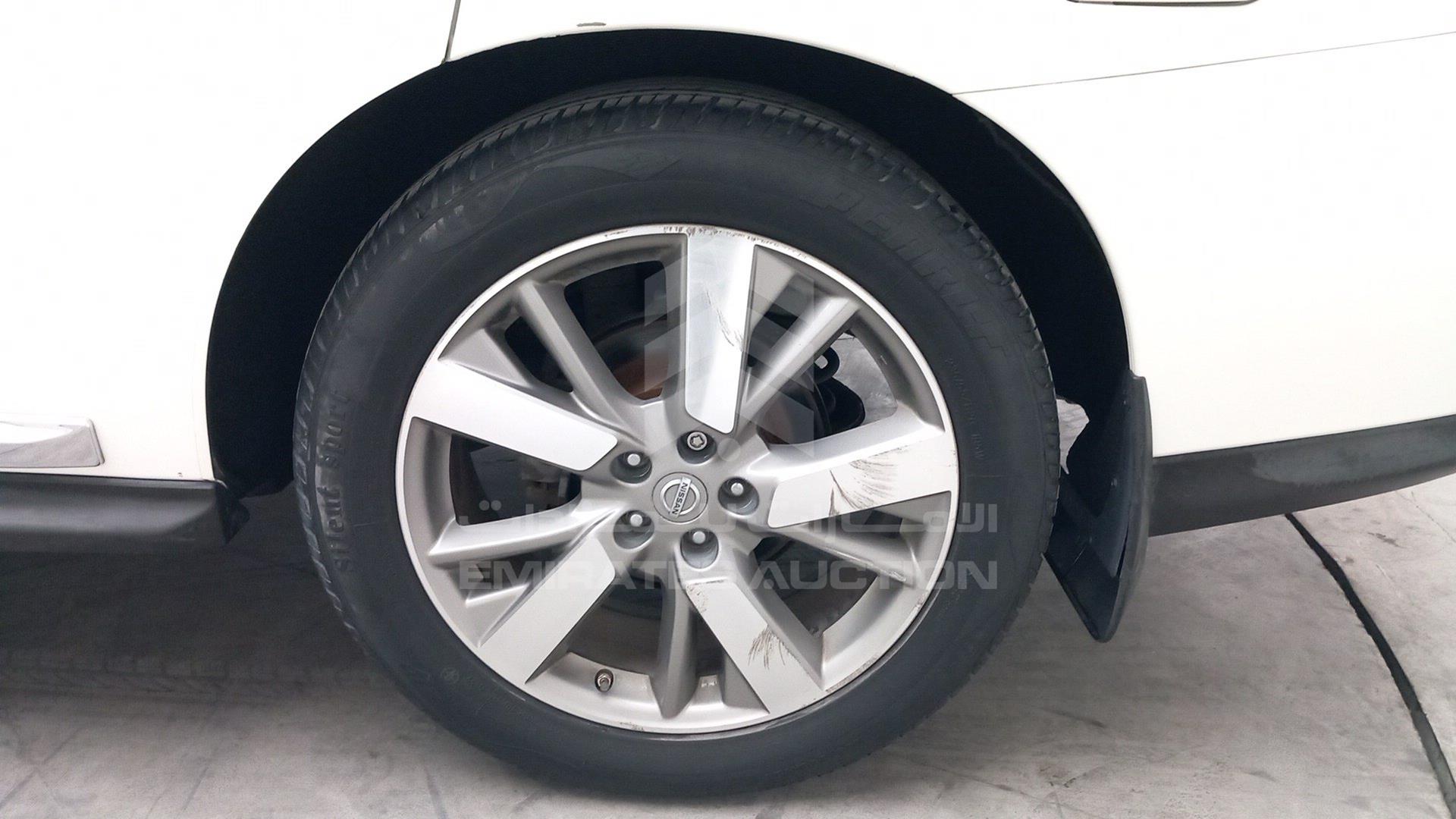 2015 NISSAN PATHFINDER VIN: 5N1AR2MM2FC701287