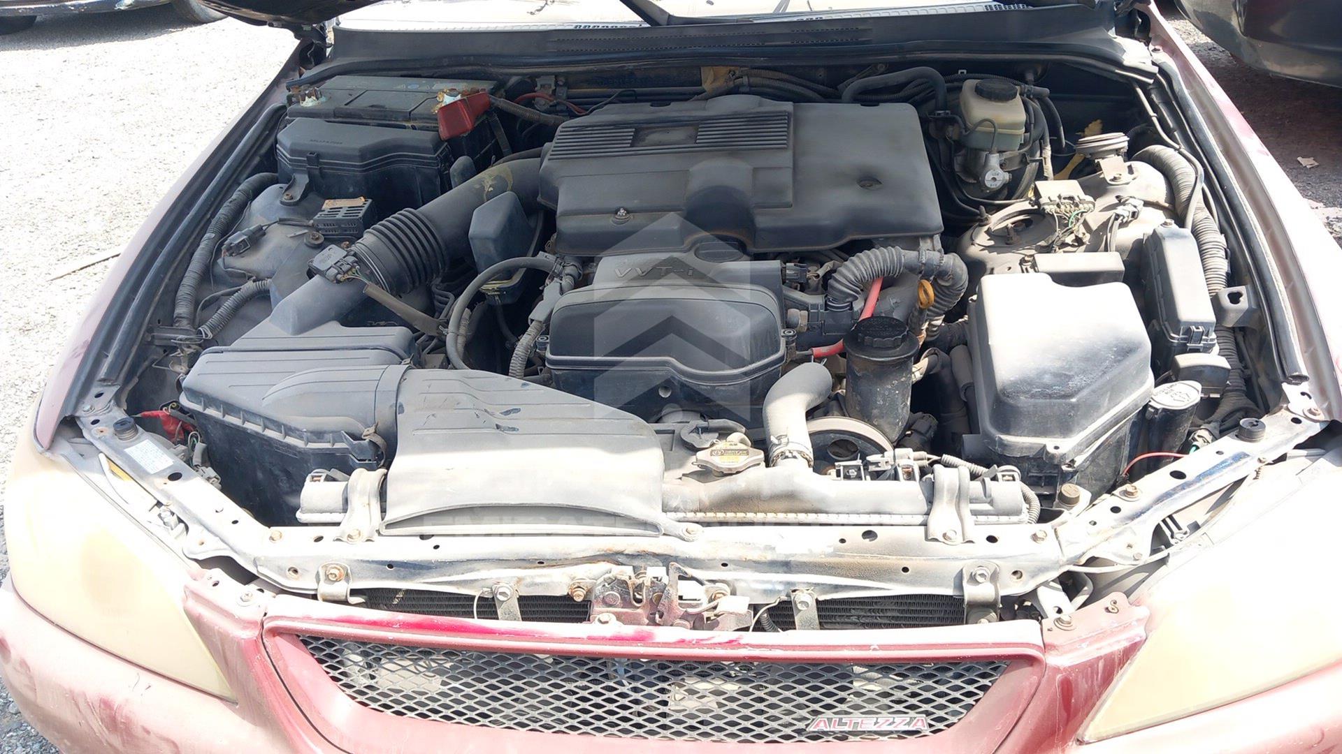 2001 LEXUS IS300 VIN: JTHBD182810031599