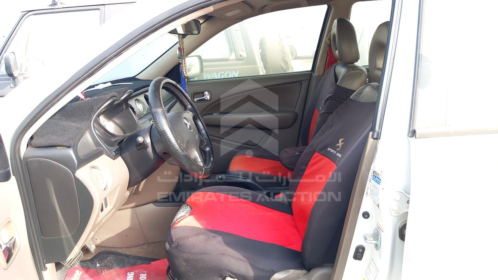 2005 MITSUBISHI OUTLANDER VIN: JMYXRCU5W5U784221