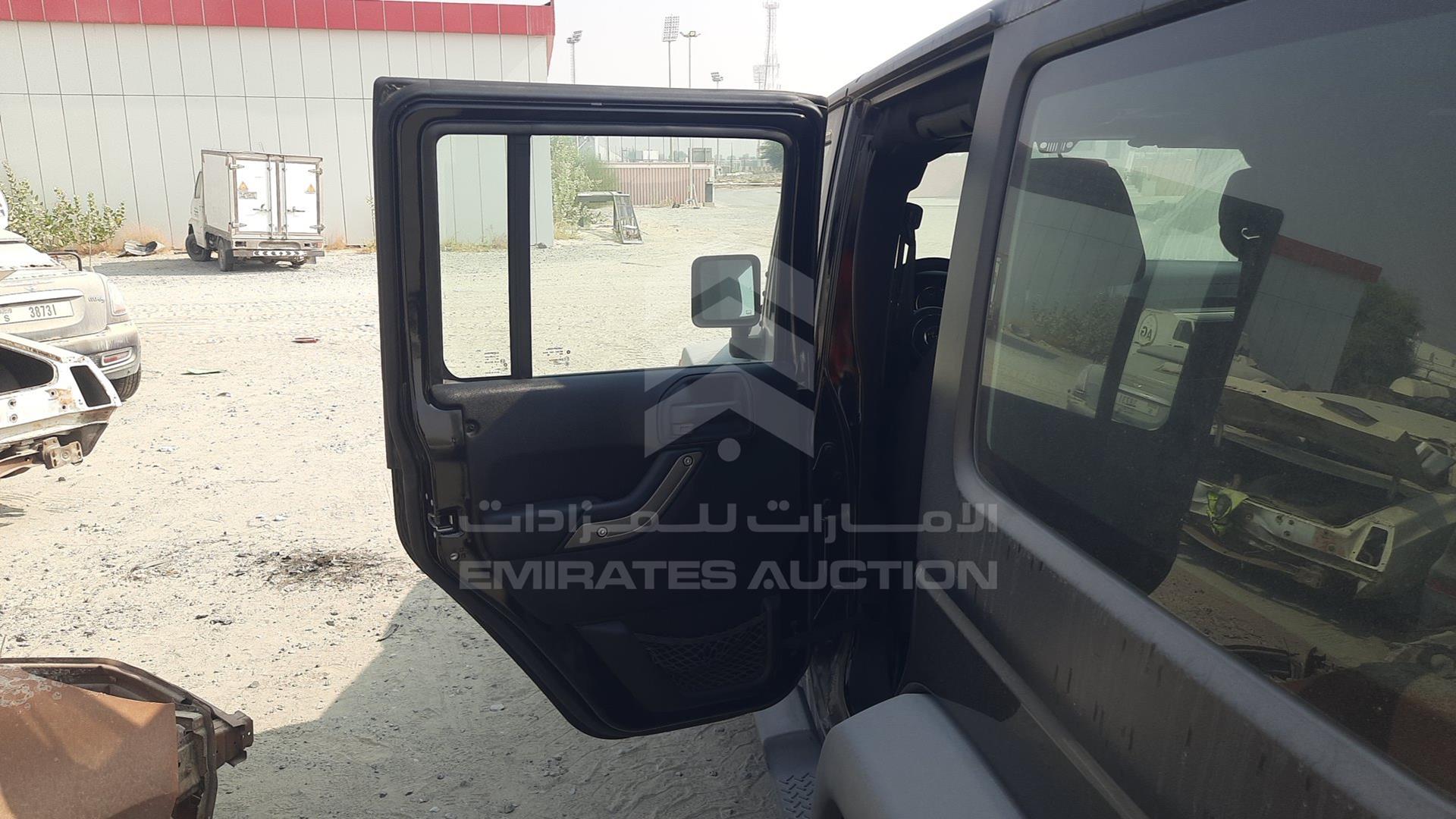 2014 JEEP WRANGLER / VIN: 1C4BJWDG2EL323536