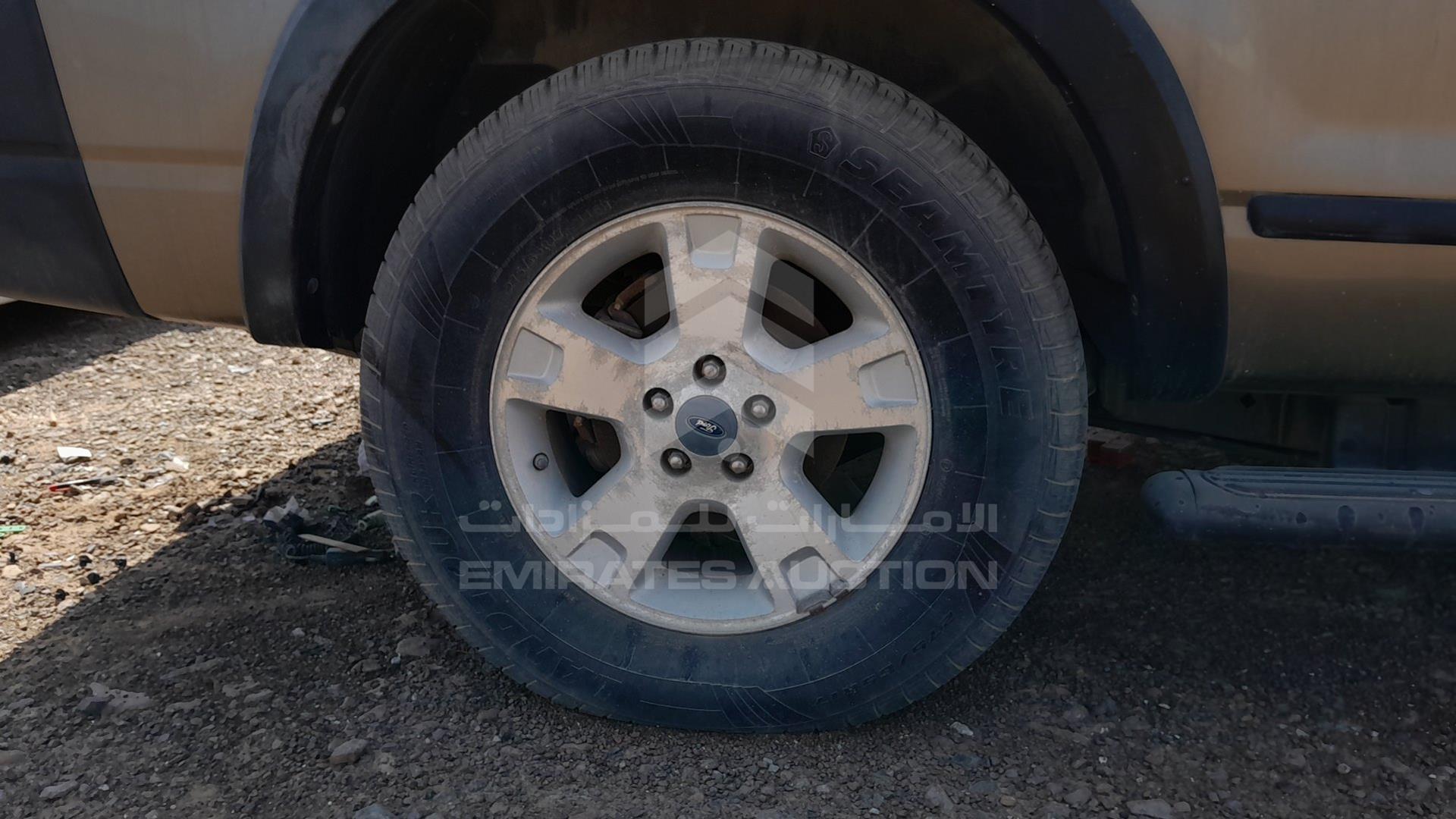 2005 FORD EXPLORER VIN: 1FMZU72E45ZA50606