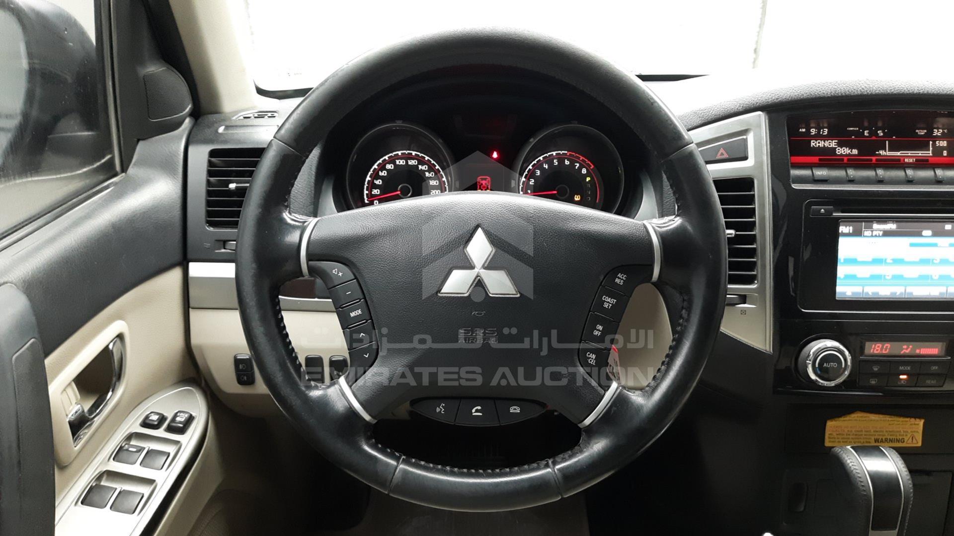2017 MITSUBISHI PAJERO VIN: JE4MR62N3HJ705986