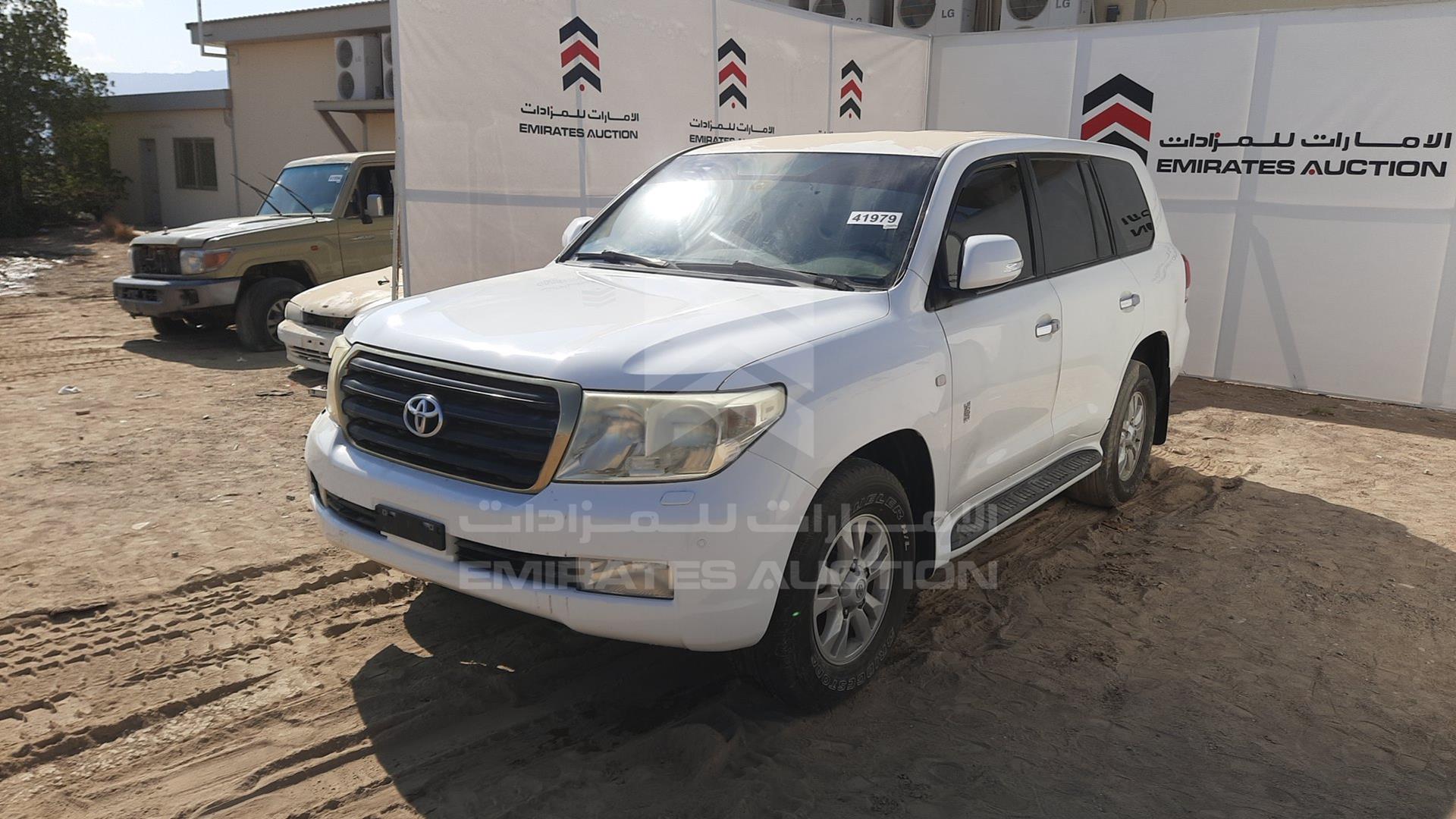 2009 TOYOTA LAND CRUISER VIN: JTMHU09J195011270