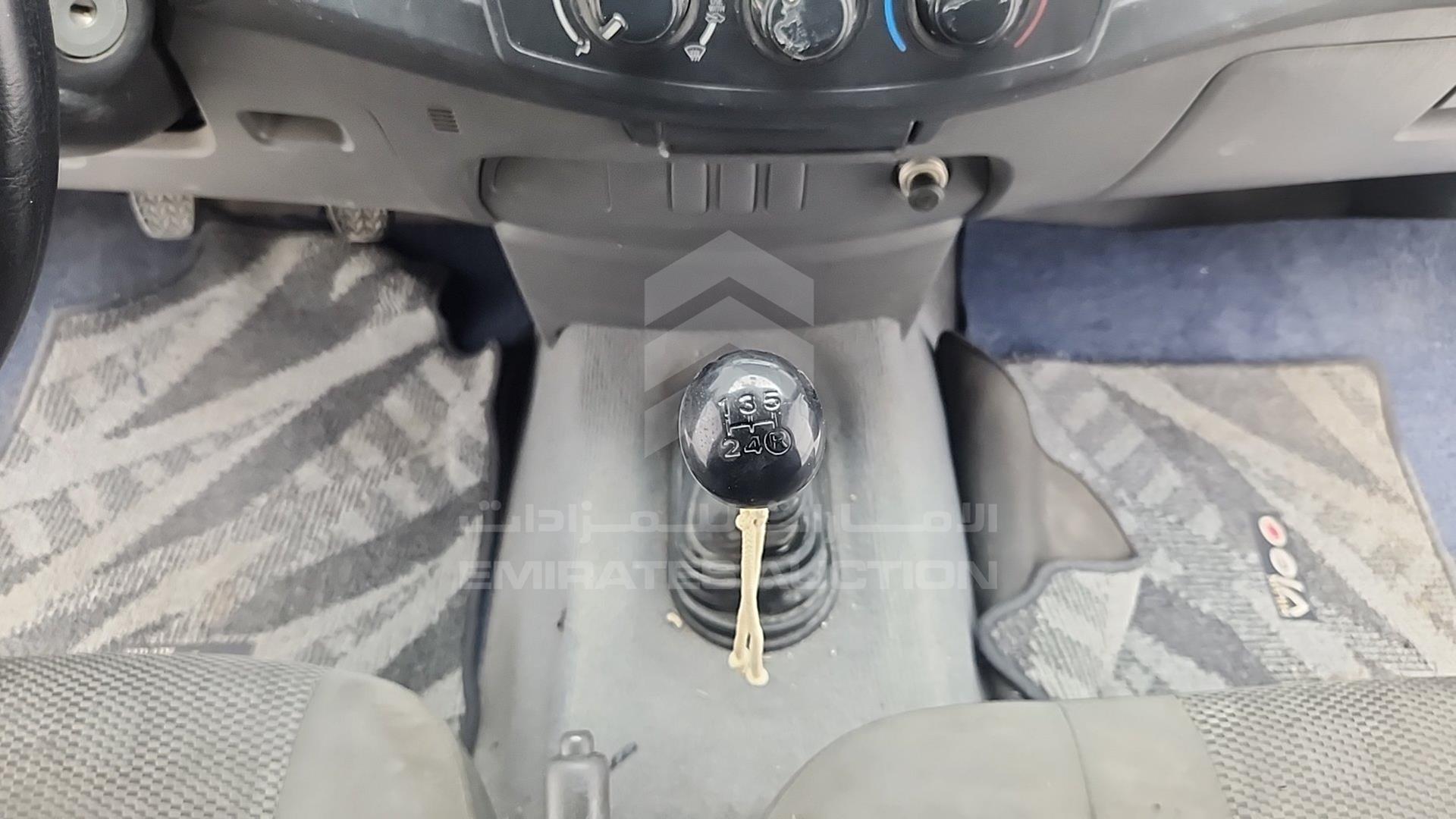 2015 TOYOTA HILUX VIN: MR0EW12G6F3032433
