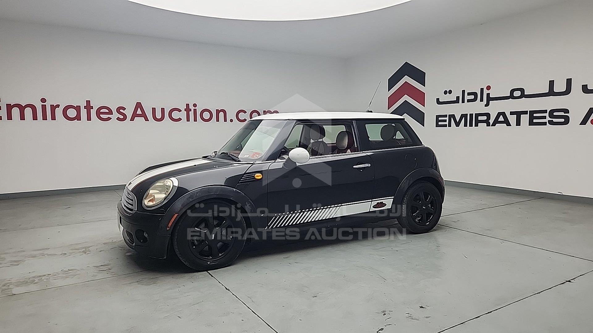 2010 MINI COOPER VIN: WMWMF3C55ATZ25394
