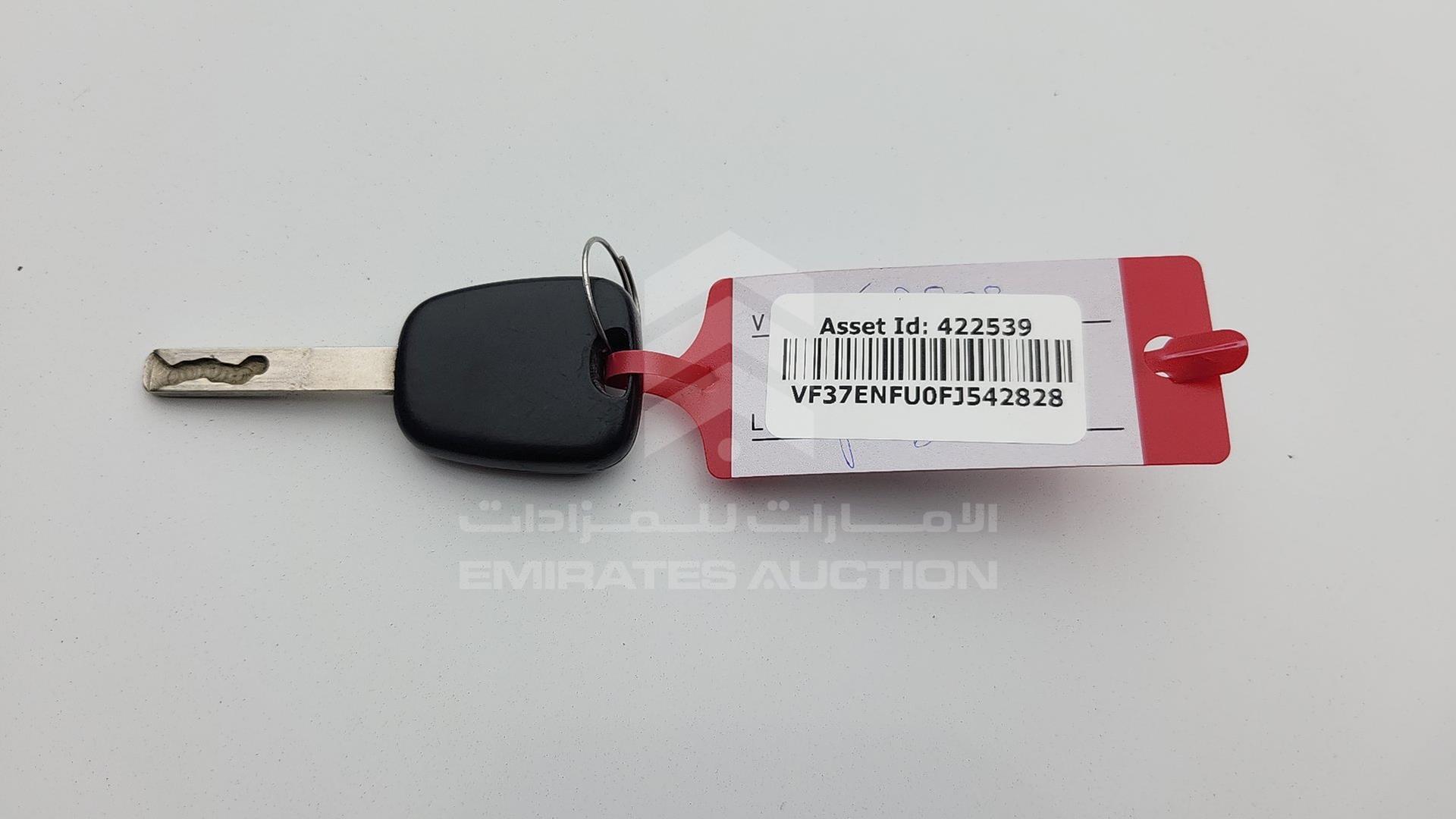 2015 PEUGEOT PARTNER VIN: VF37ENFU0FJ542828