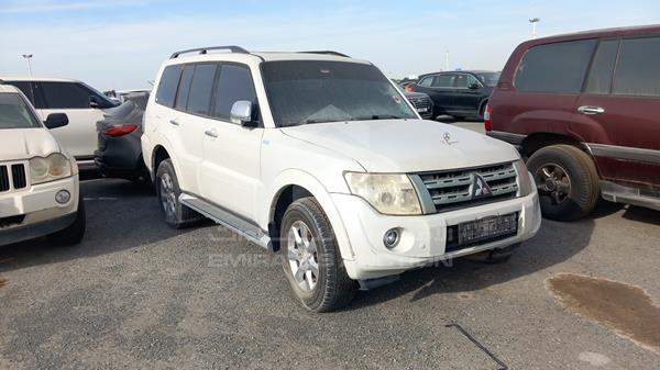 JMYLRV95WEJ708001 Mitsubishi Pajero