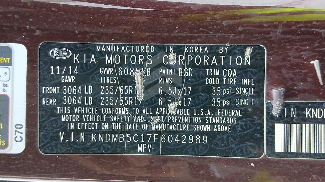 2015 Kia Sedona — VIN on Frame — Photo 3