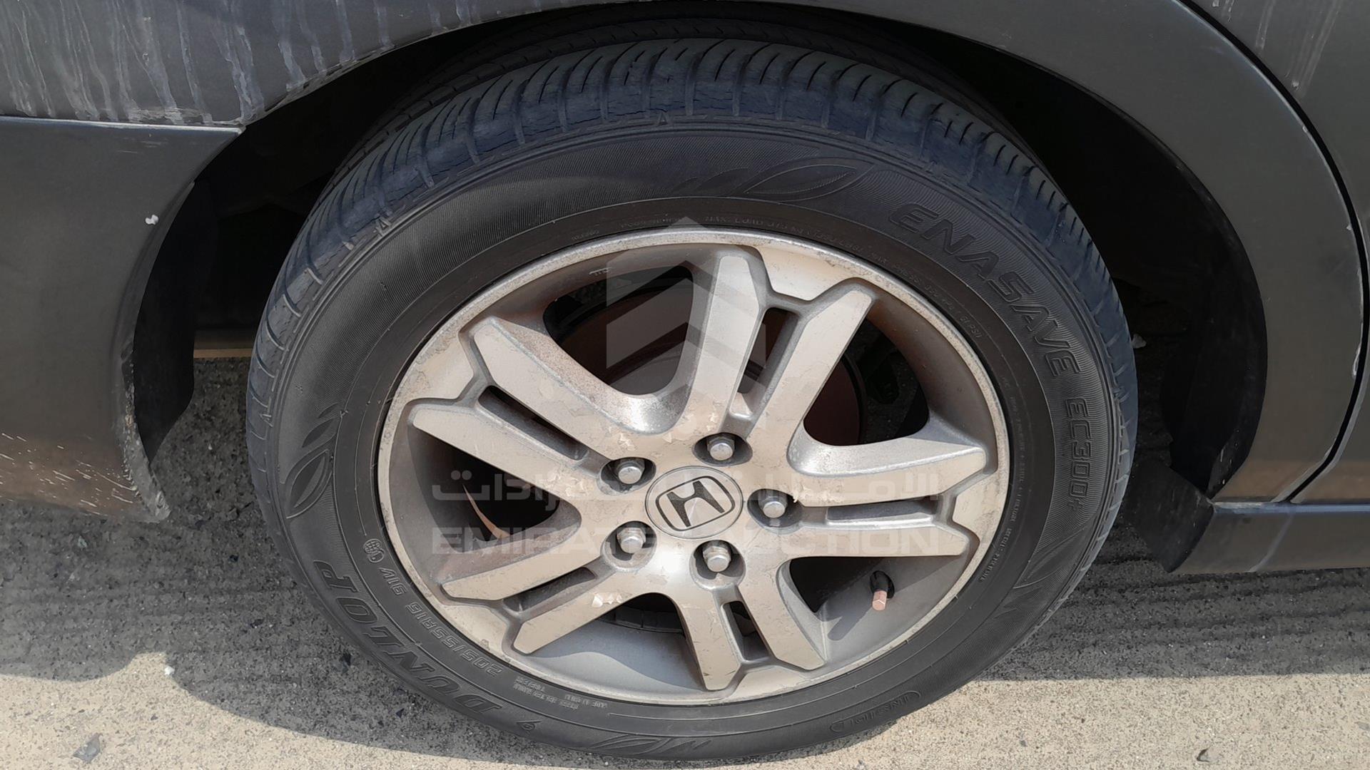 2006 HONDA ACCORD VIN: JHMCM56526C413951