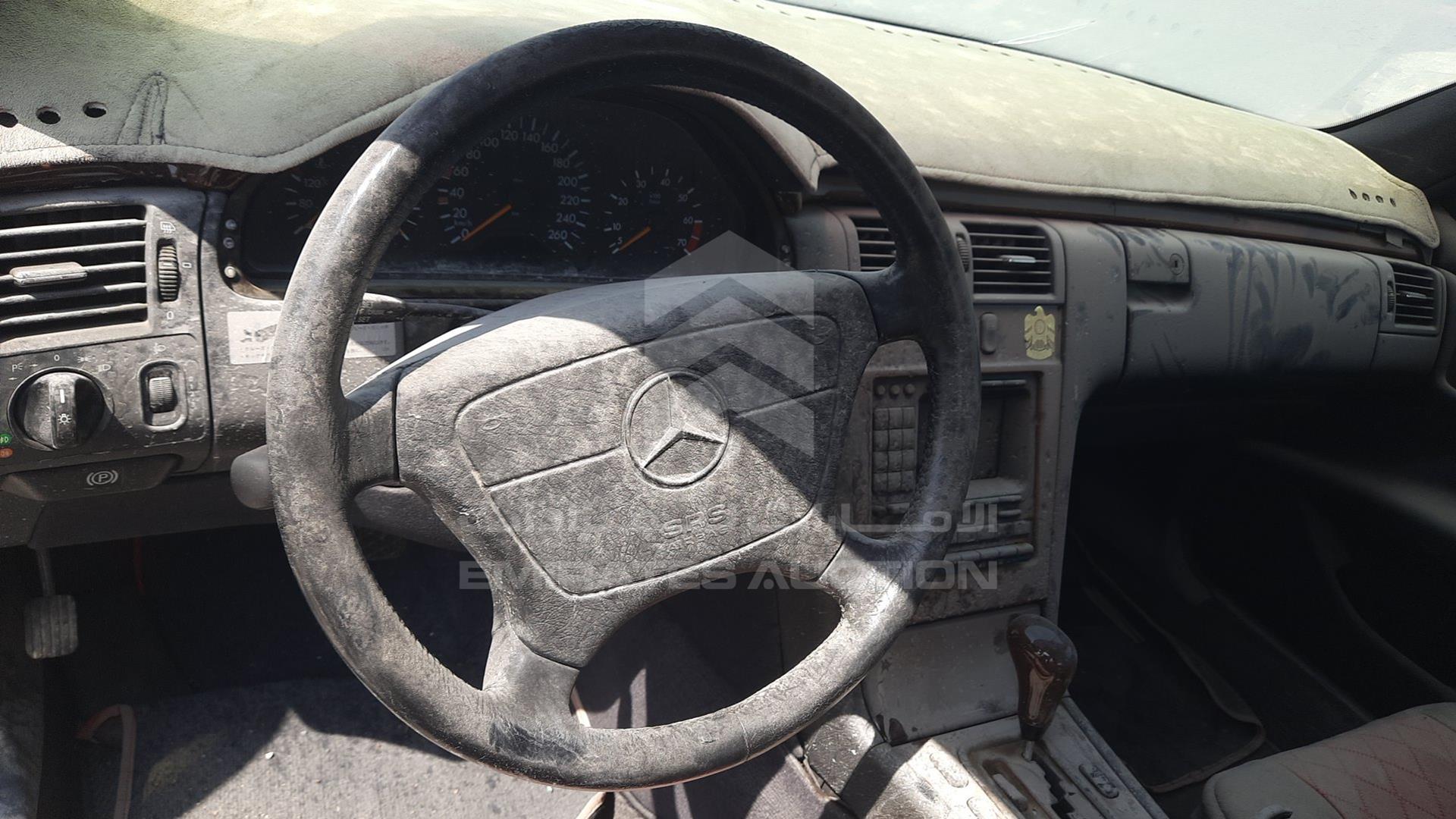 1998 MERCEDES E 320 VIN: WDB2100821X007897