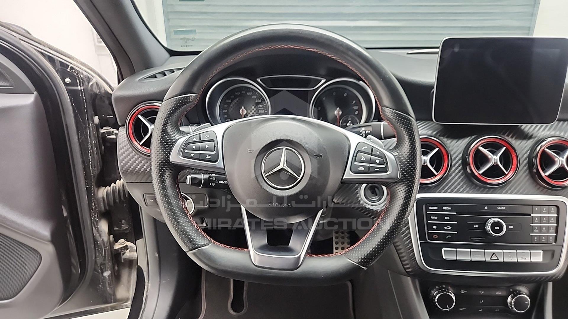 2018 MERCEDES A 250 VIN: WDDBF4EB4JJ734182