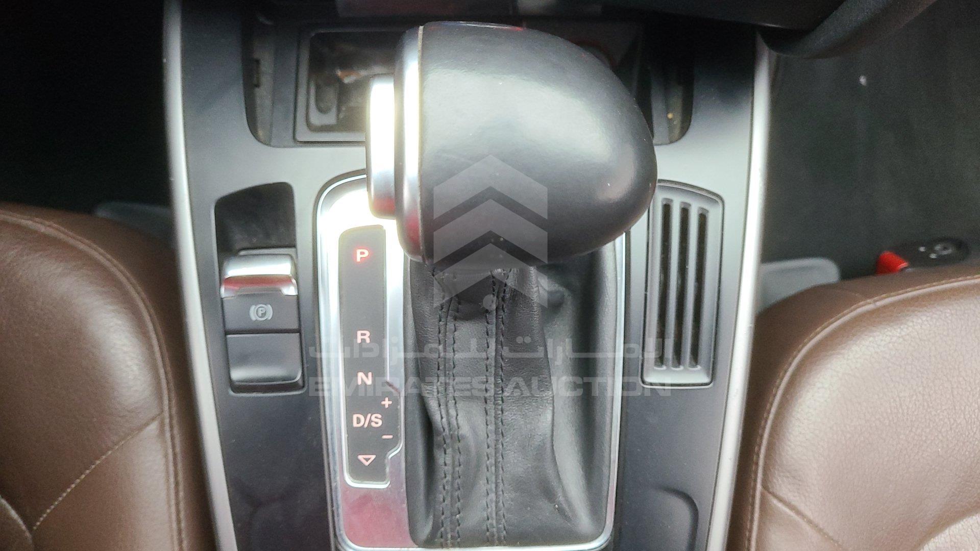 WAUACCFL6FA005492 - 2015 Audi A4 - #460408