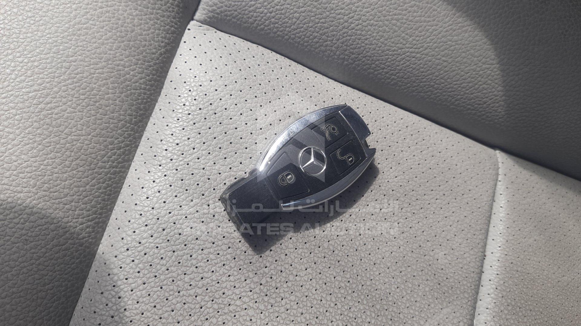 0 MERCEDES --- VIN: WDDHF5EB7AA246702