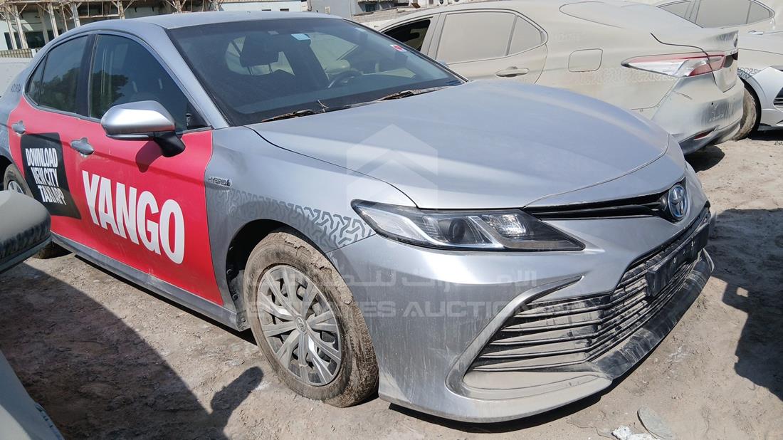 2024 Toyota Camry — Front Right Angle — Photo 9
