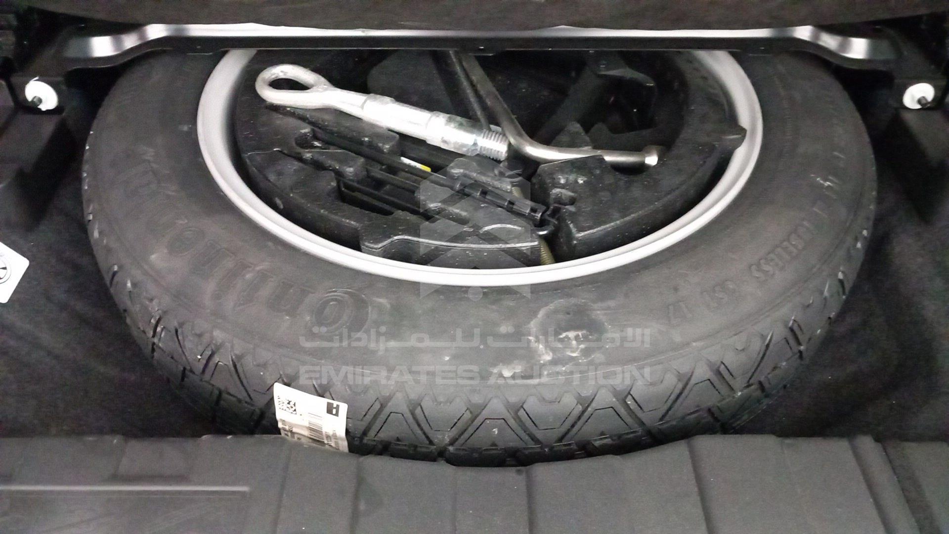 2020 BMW X5 VIN: WBXCR6A01LLJ30153