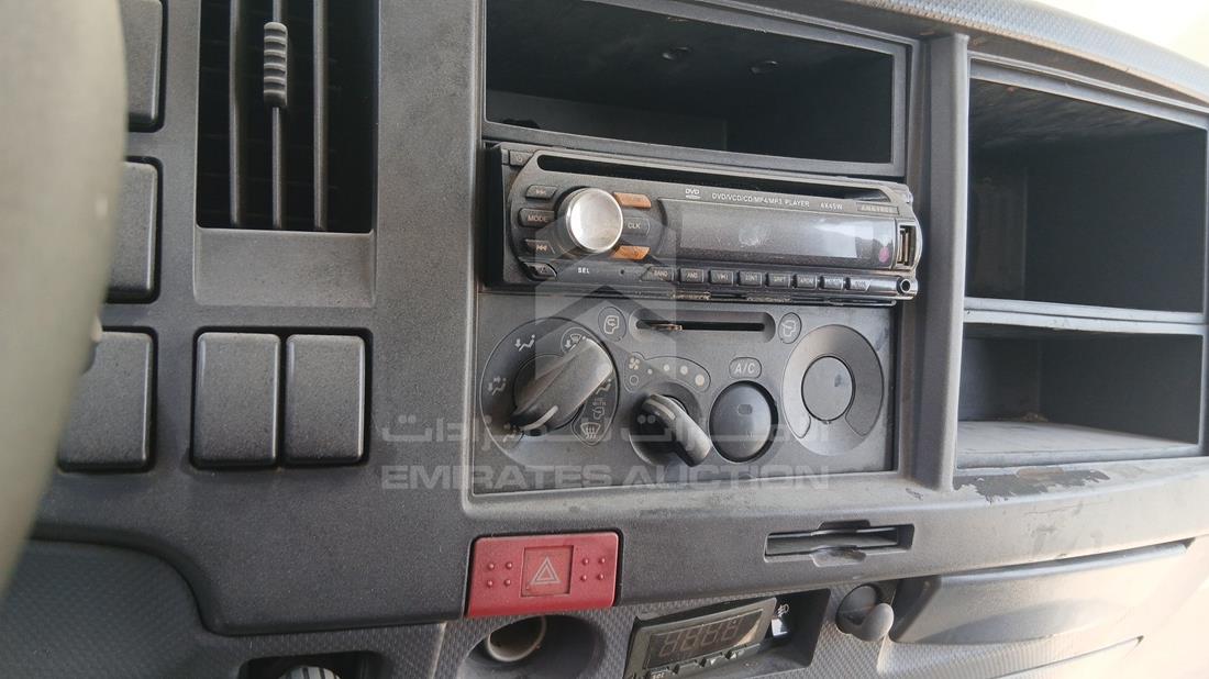 اسوزو ان ام ار 2014 — نظم الترفيه وكاميرا المراقبة والملاحة — صورة 16