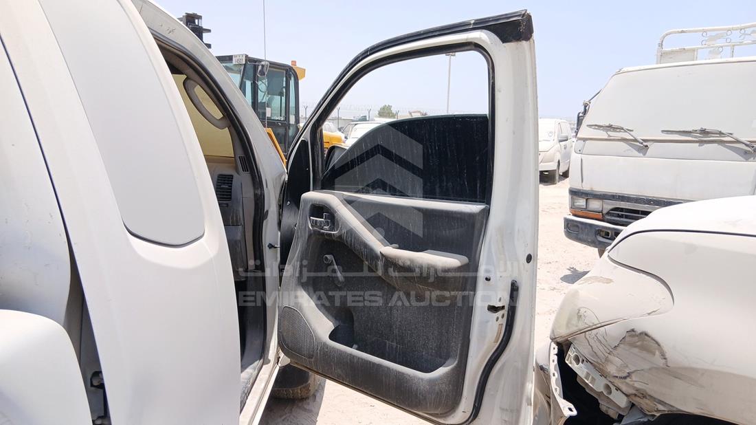 2008 Nissan Navara — Front Right Door — Photo 24