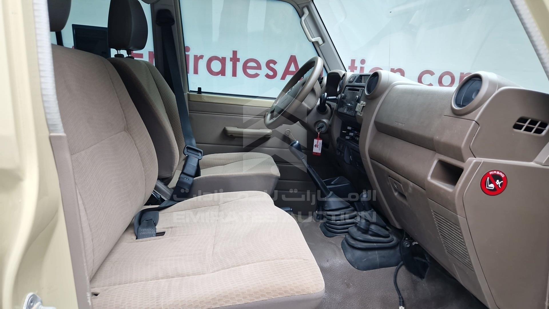 2018 TOYOTA LAND CRUISER VIN: JTFBU71J4J7061431