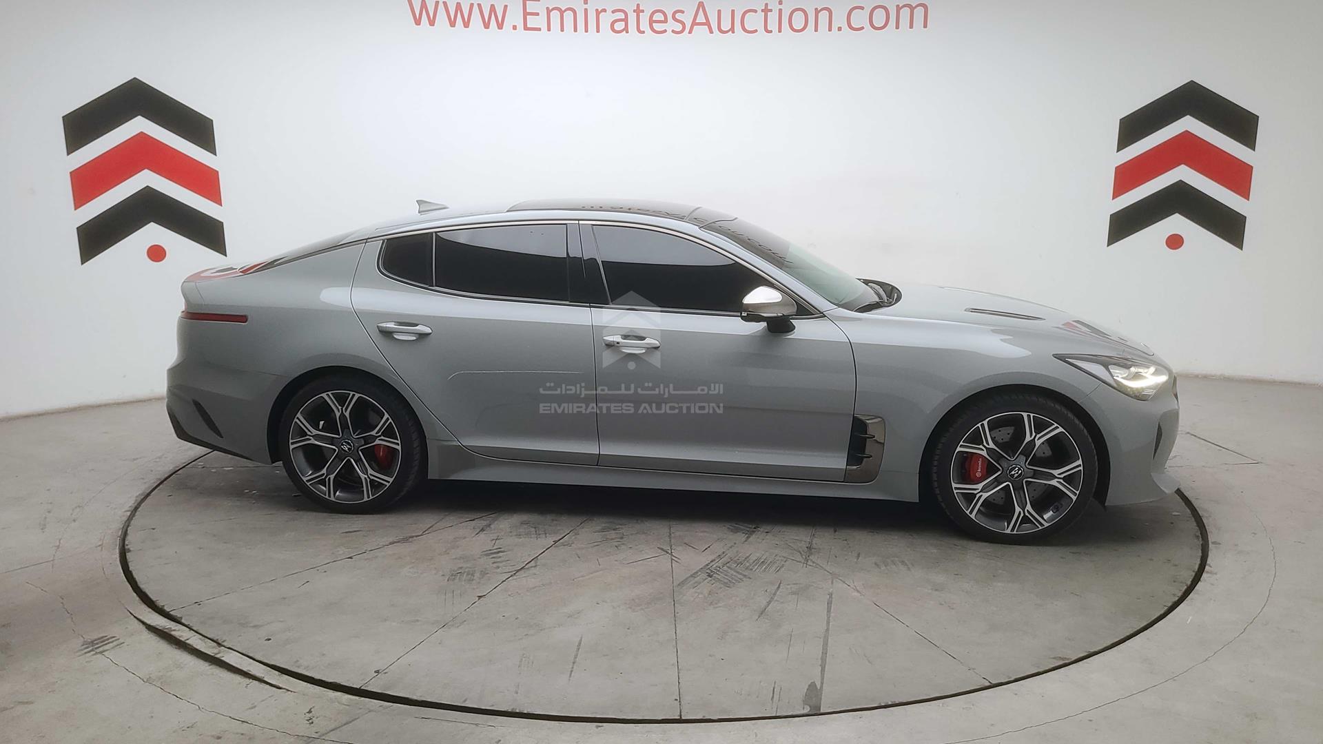 2020 KIA STINGER VIN: KNAE551C6L6074518