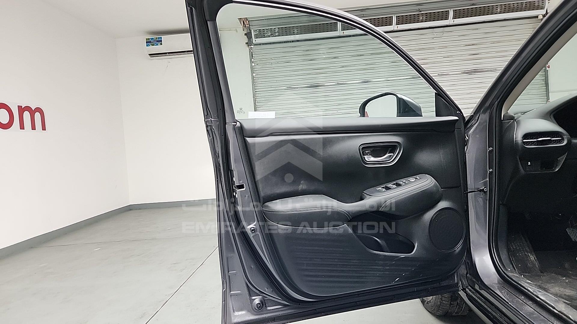 2024 HONDA HRV VIN: 3CZRZ2H75RM703589