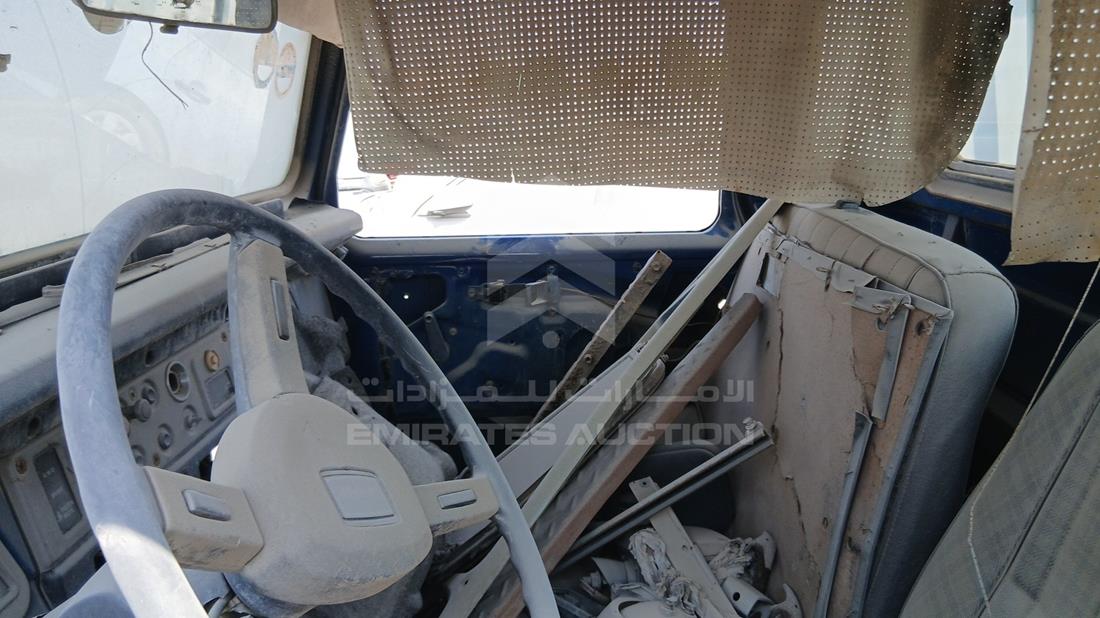 Toyota - Scrap without document — Front Left Driver Seat View — Photo 11