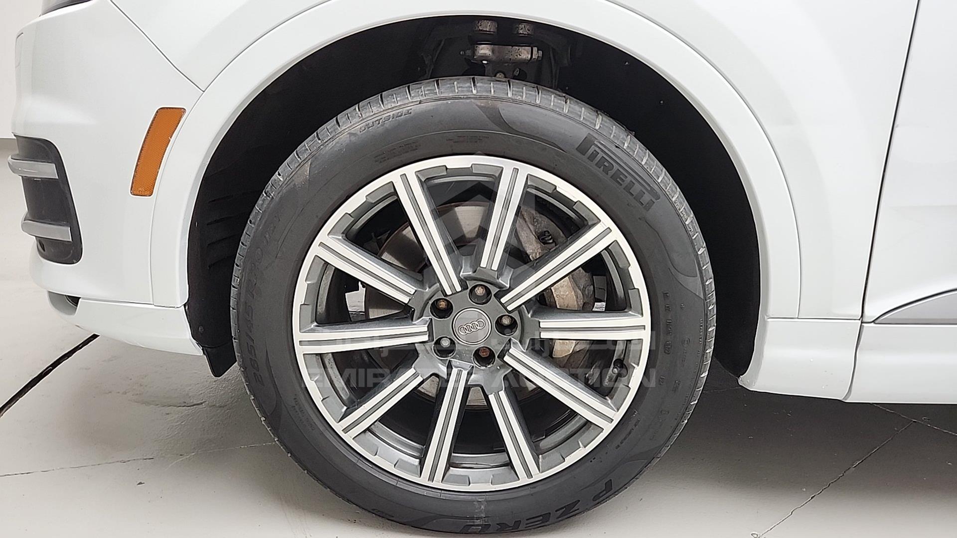 2017 AUDI Q7 VIN: WA1LAAF75HD026709