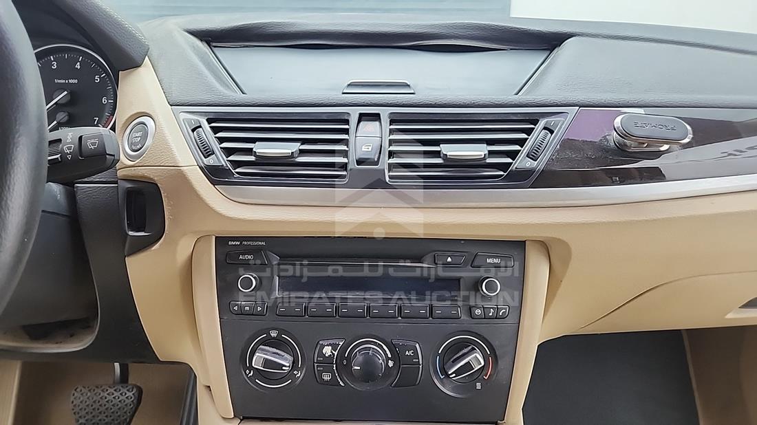 2015 BMW X1 — Entertainment Systems & Camera Monitor & Navigation — Photo 17