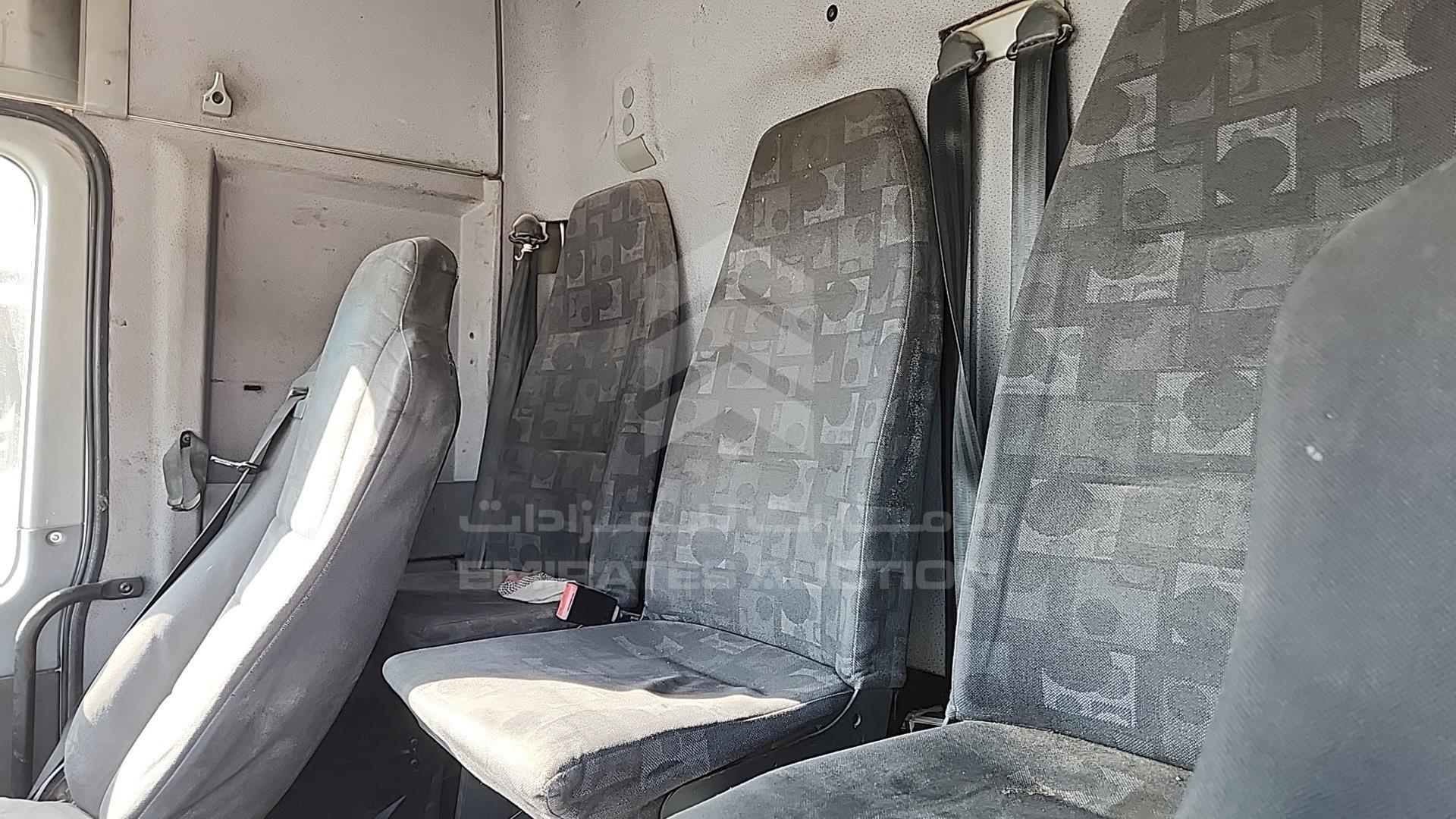2008 MERCEDES ACTROS VIN: WDAKHCAA98L280332