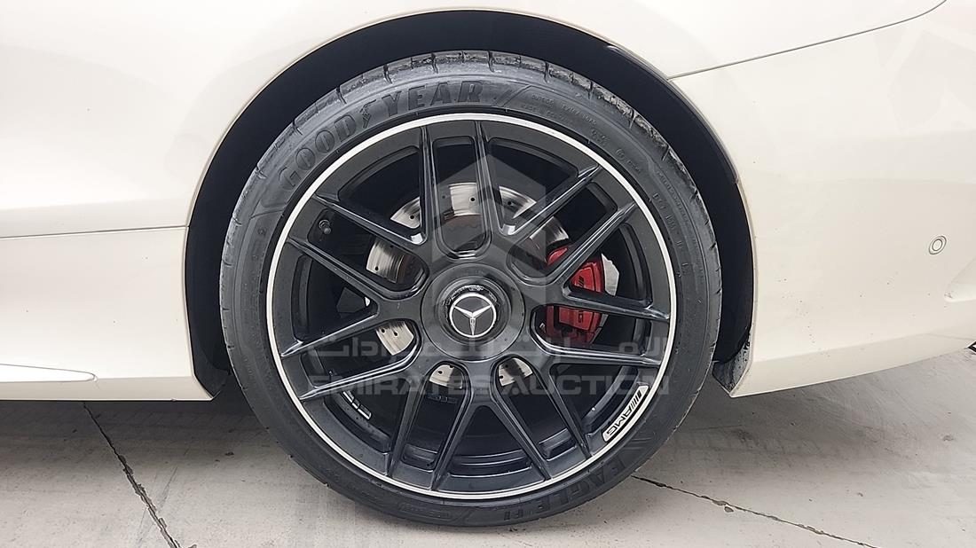 2018 Mercedes S 560 — Rear Left Tyre — Photo 34