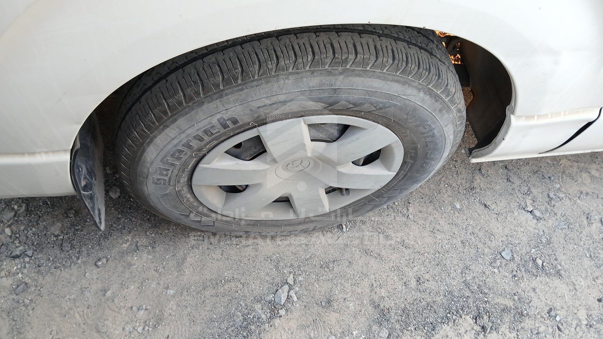 2015 TOYOTA HIACE VIN: JTFHX02P2F0094844