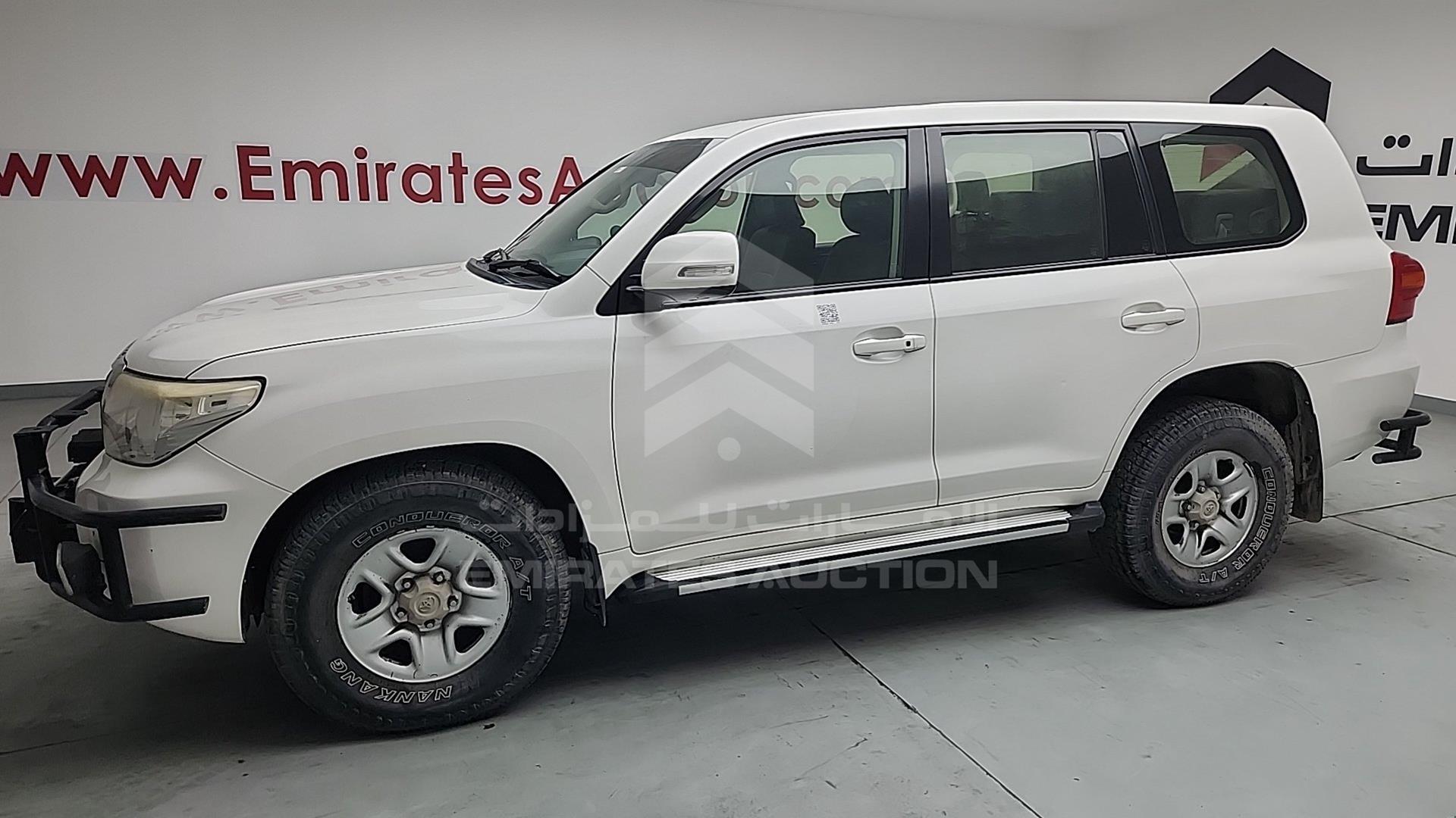 2014 TOYOTA LC 200 VIN: JTMHV09J404134874