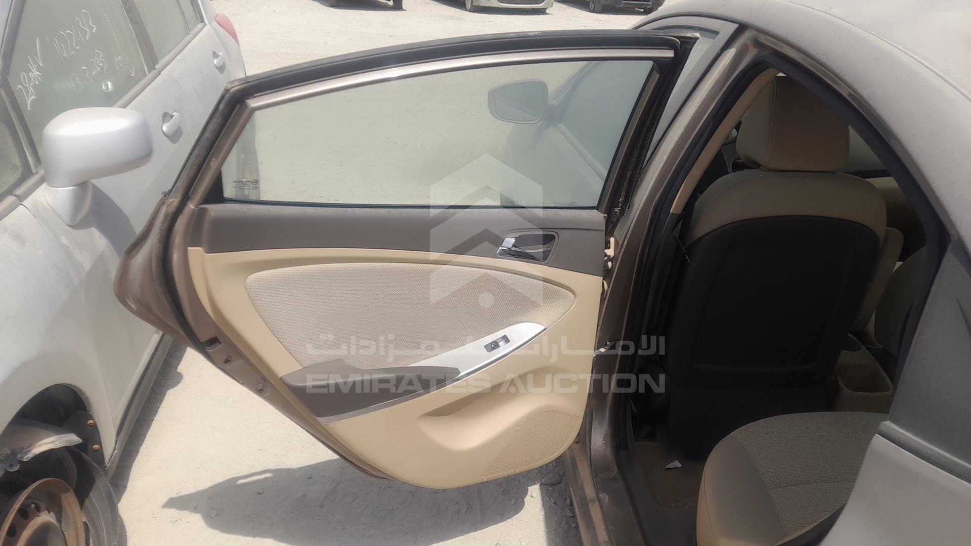 2015 HYUNDAI ACCENT VIN: KMHCT41B9FU679257