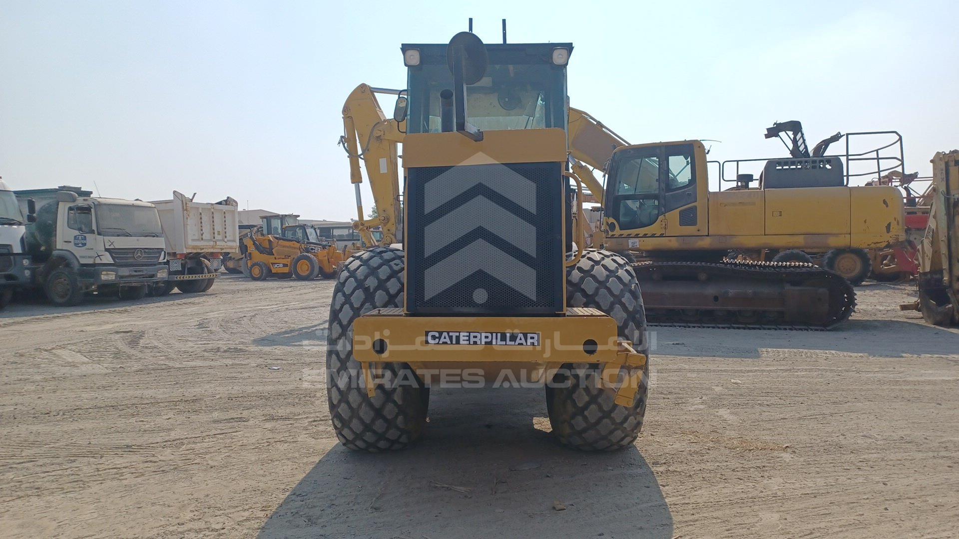 2002 CATERPILLAR --- VIN: 4MZ00101