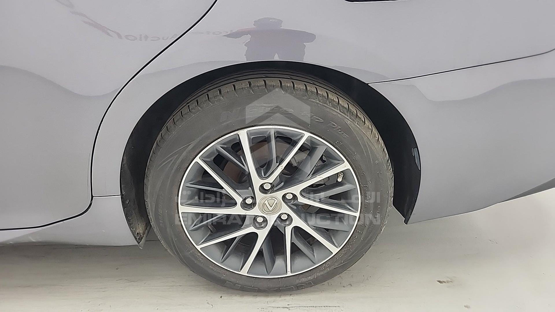 2016 LEXUS ES 350 VIN: 58ABK1GG0GU018260