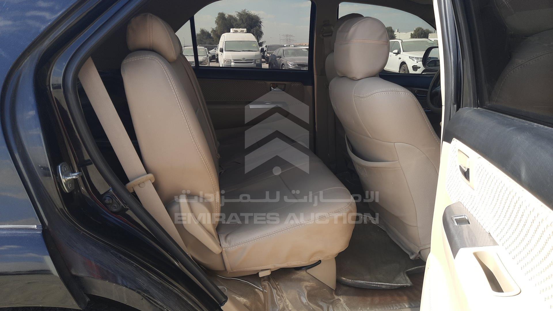 2015 TOYOTA FORTUNER VIN: MHFYX59G8F8072364