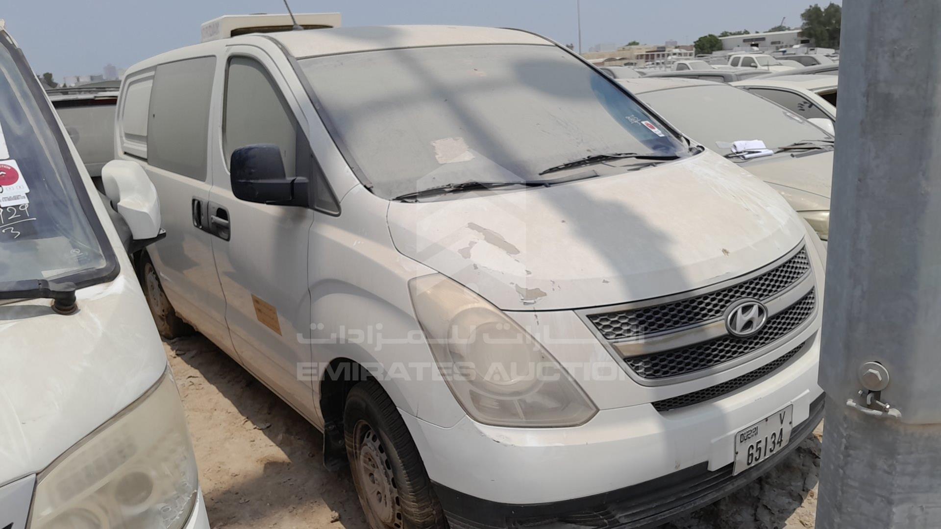 2012 HYUNDAI H1 VIN: KMHWG81R9CU438154