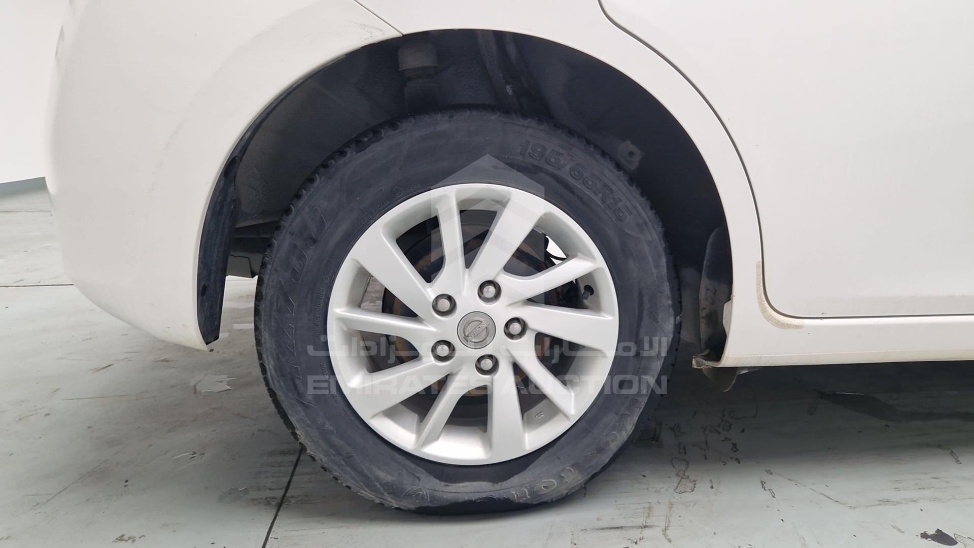 2016 NISSAN TIIDA VIN: MNTBC2C9XG6010301