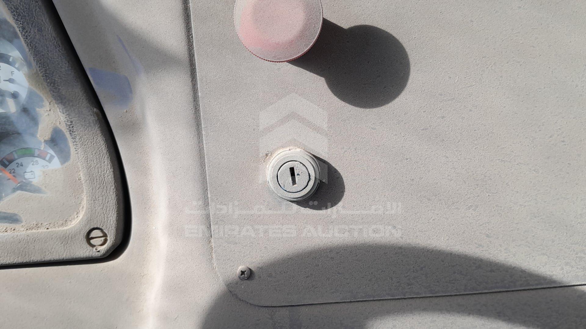 2015 ASHOK LEYLAND FALCON VIN: MB1PBEFA5FUEA0022