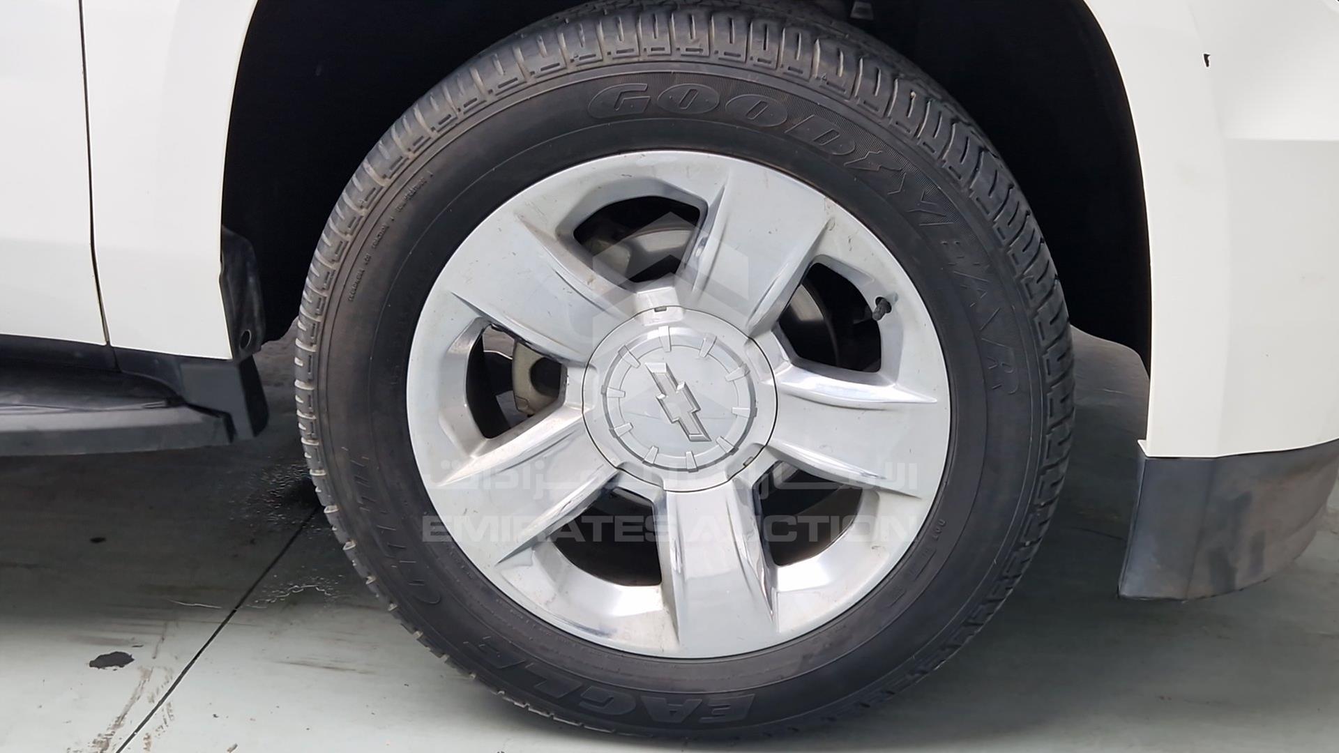 2018 CHEVROLET SUBURBAN VIN: 1GNSK8KC1JR168985