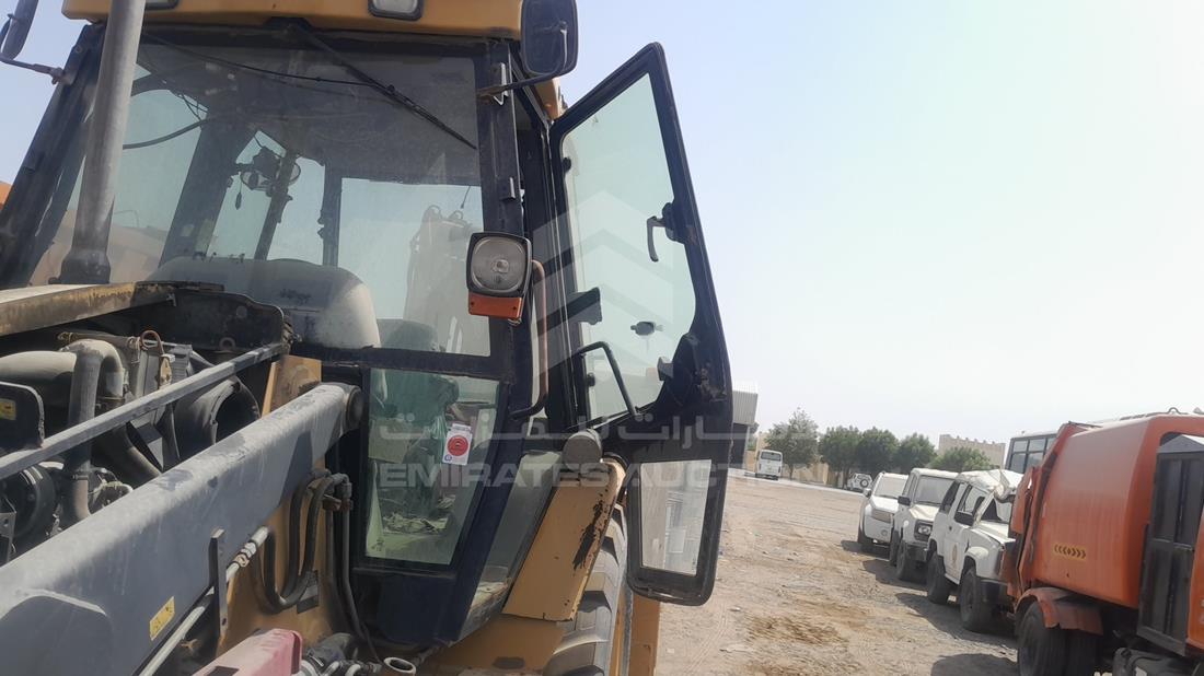 كاتربيلر 424 D 2005 — الباب الأمامي الأيسر — صورة 10